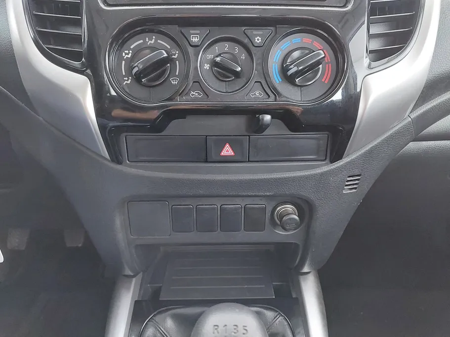 ميتسوبيشي L200 DC 4x4 Diesel 2023 