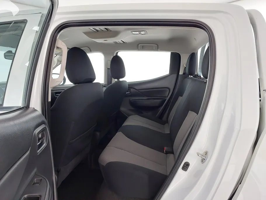 ميتسوبيشي L200 DC 4x4 Diesel 2023 