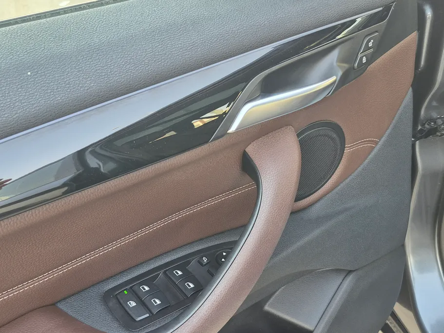 بي ام دبليو الفئة اكس 1 S Drive 20 i  2020 