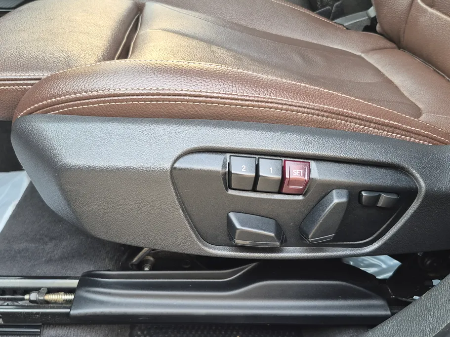بي ام دبليو الفئة اكس 1 S Drive 20 i  2020 