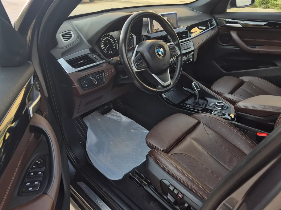 بي ام دبليو الفئة اكس 1 S Drive 20 i  2020 