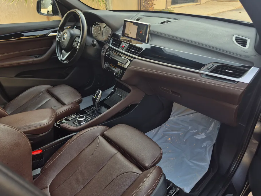بي ام دبليو الفئة اكس 1 S Drive 20 i  2020 
