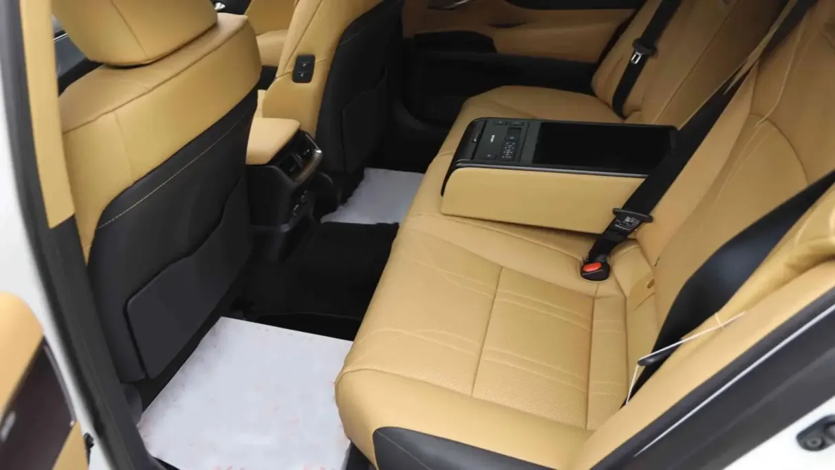 لكزس ES 350 DD 2025 