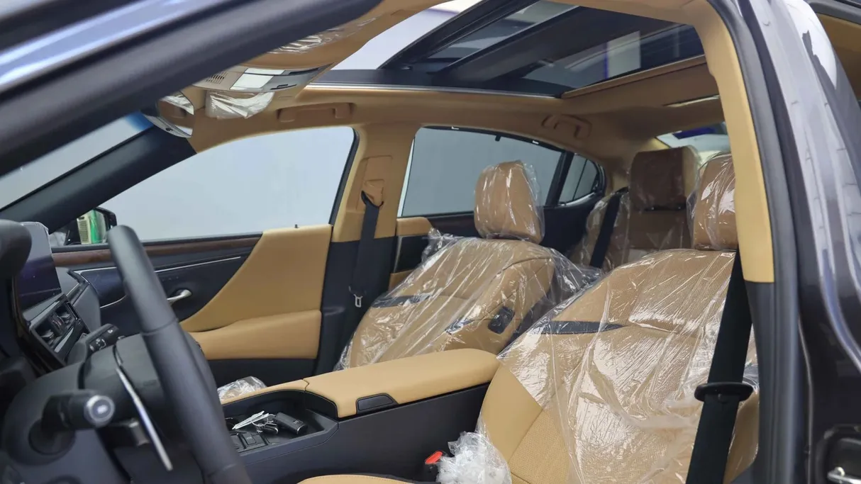 لكزس ES 350 DD 2024 