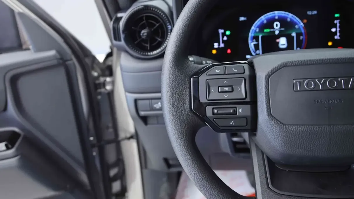 2025 Toyota Prado TXL 