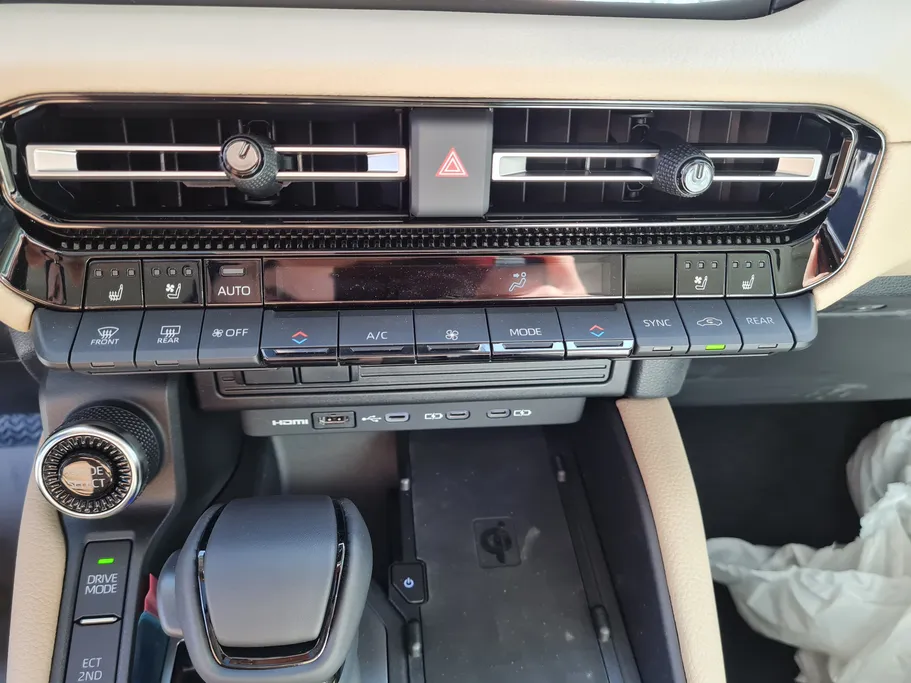 2025 Toyota Prado TXL3 
