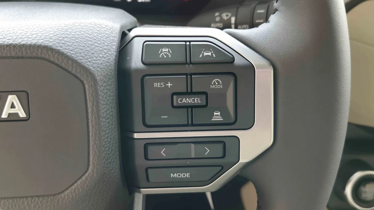 2025 Toyota Prado TXL3 
