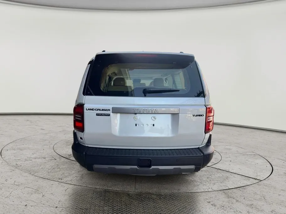 2025 Toyota Prado TXL3 
