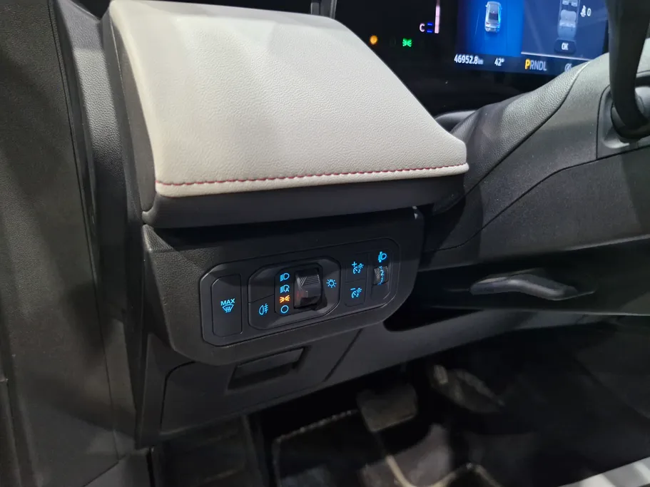 2023 Ford Taurus Trend 