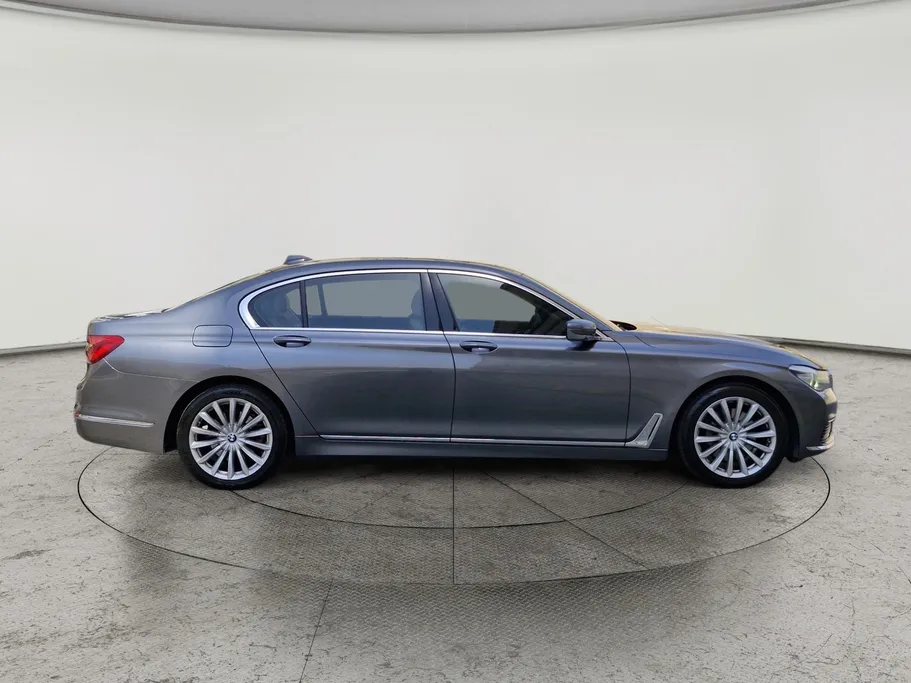2017 BMW 7 Series 730Li 