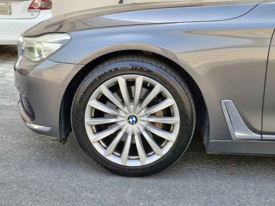 2017 BMW 7 Series 730Li 