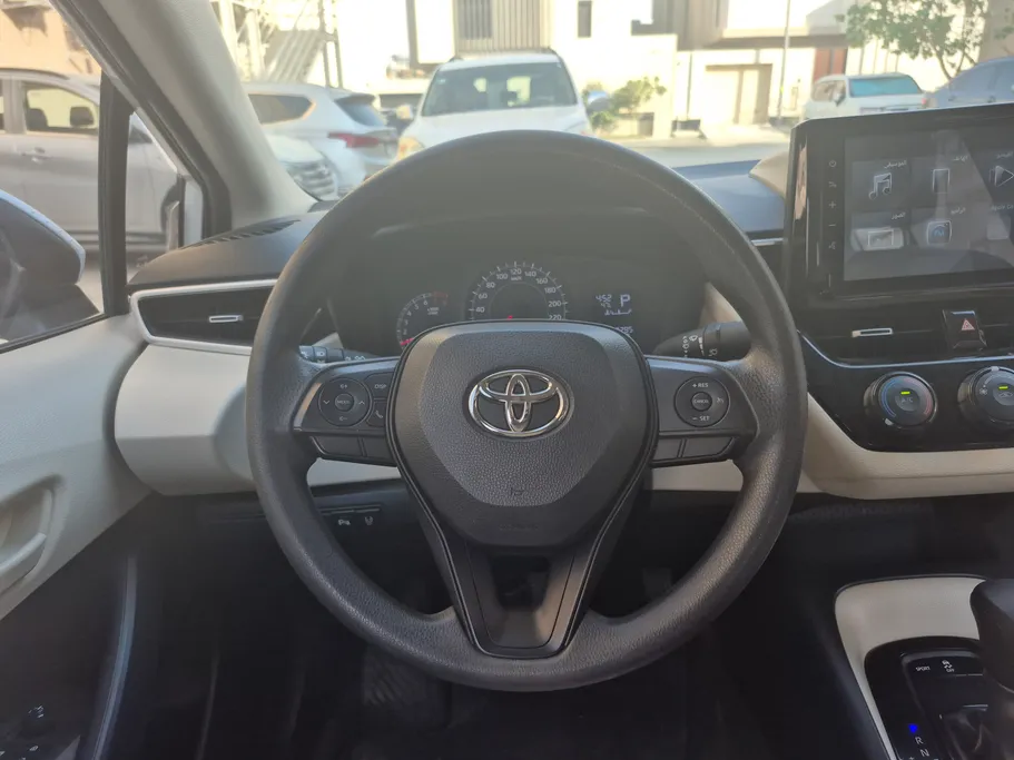 2022 Toyota Corolla XLI Executive Moonroof 