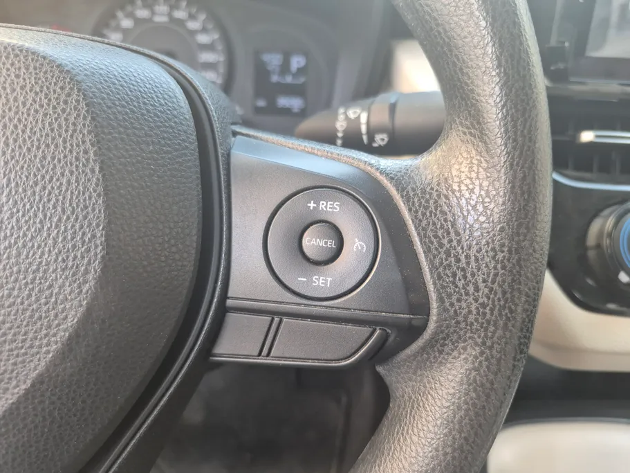 2022 Toyota Corolla XLI Executive Moonroof 