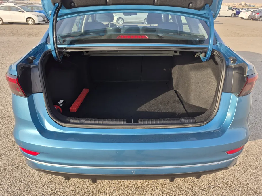2023 Geely Emgrand GF 