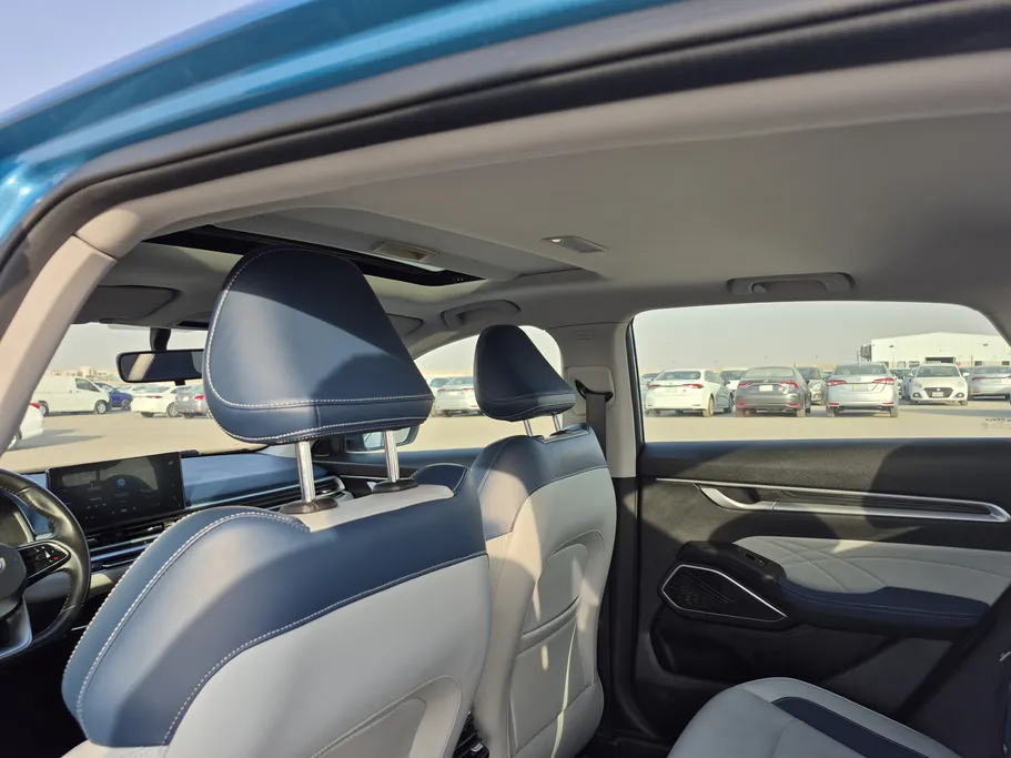 2023 Geely Emgrand GF 