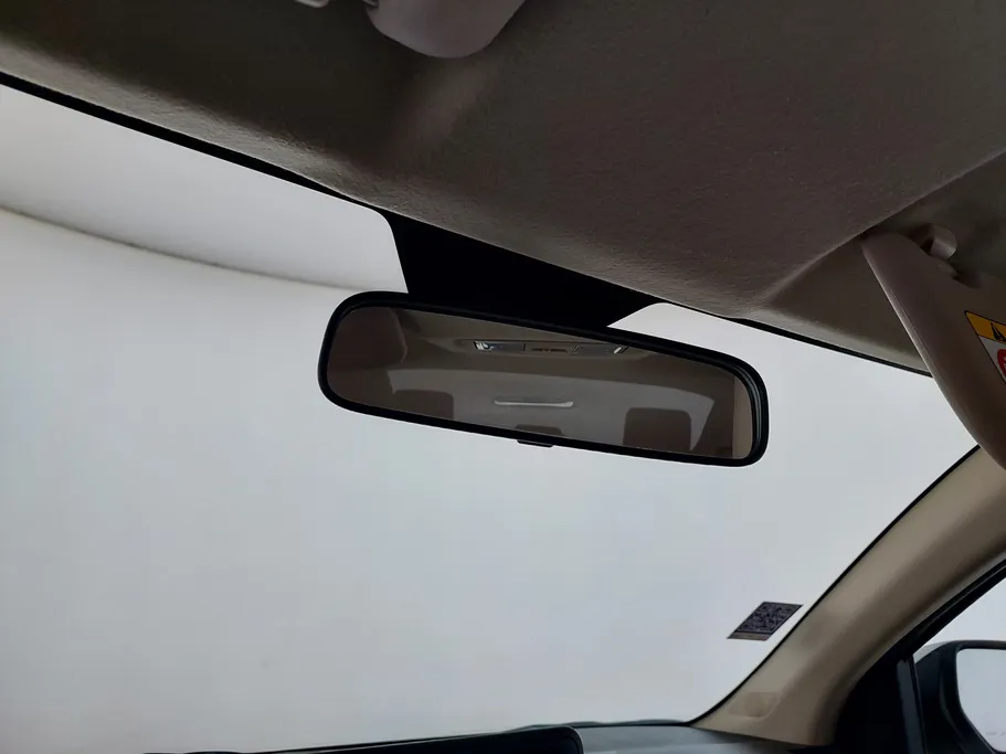 2023 Toyota Yaris  Y 