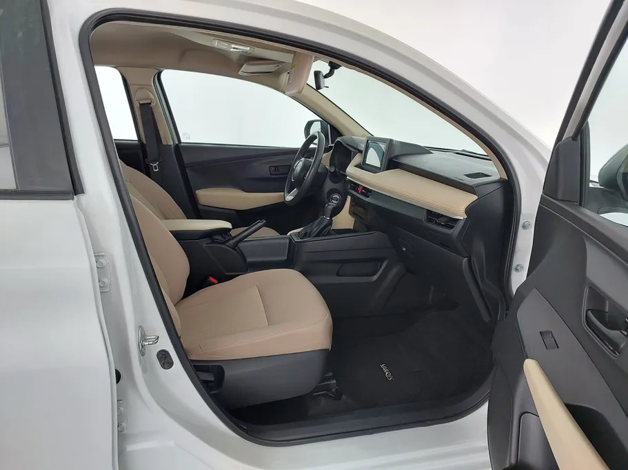 2023 Toyota Yaris  Y 