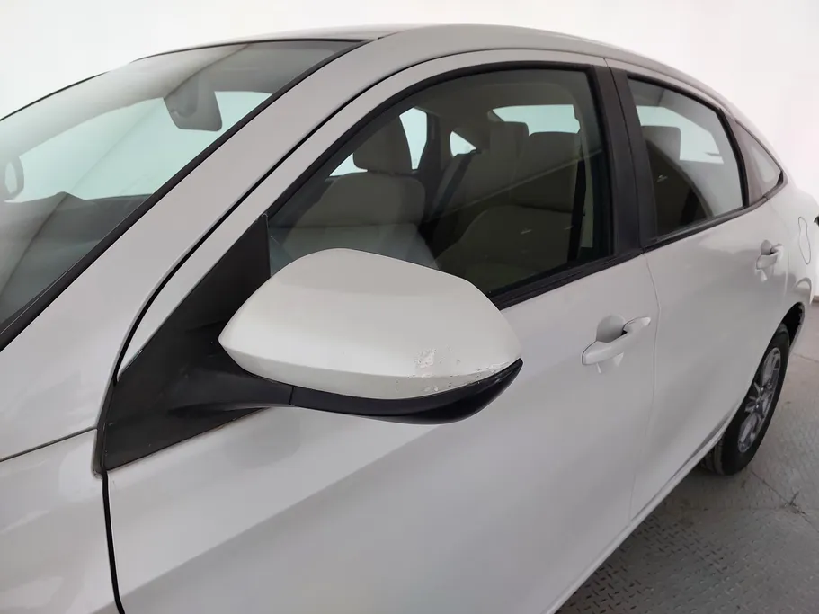 2023 Toyota Yaris  Y 