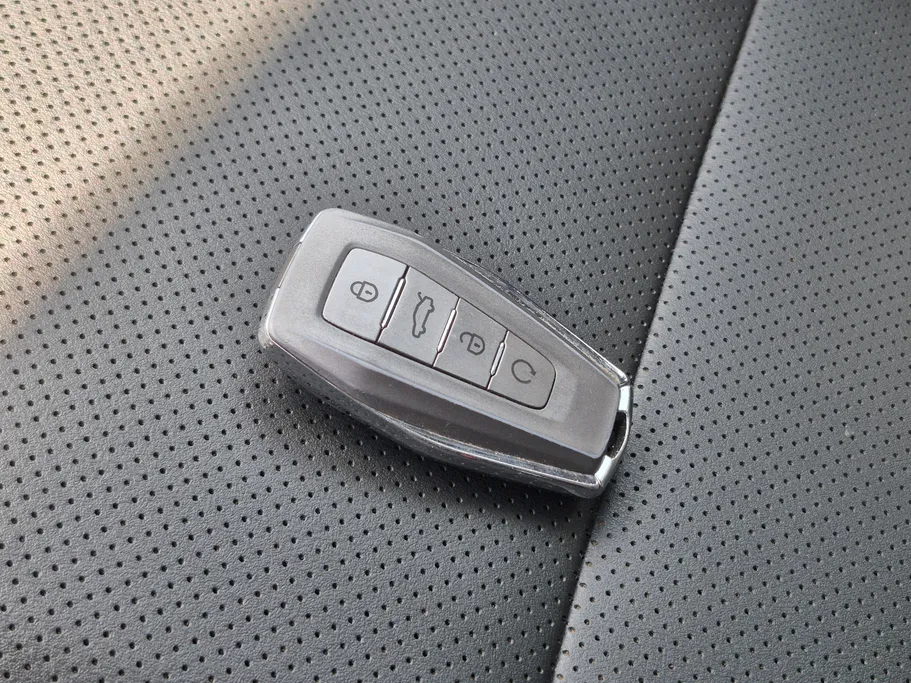 2022 Geely Coolray Luxury GF 