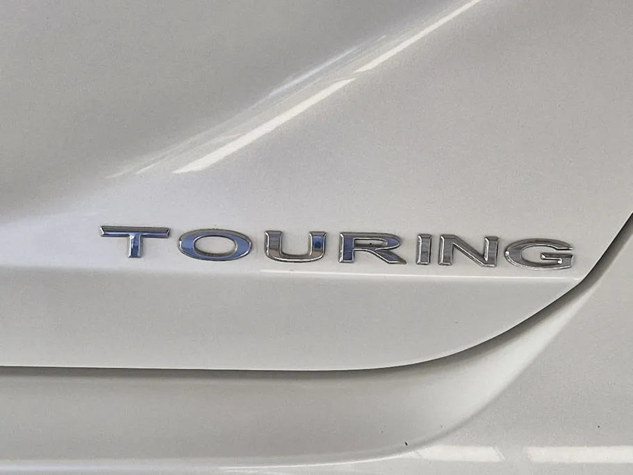 تويوتا افالون Touring 2020 