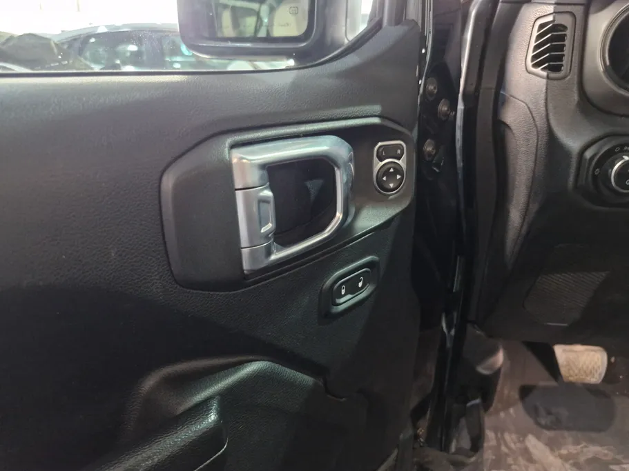 2021 Jeep Wrangler انلمتد سبورت 