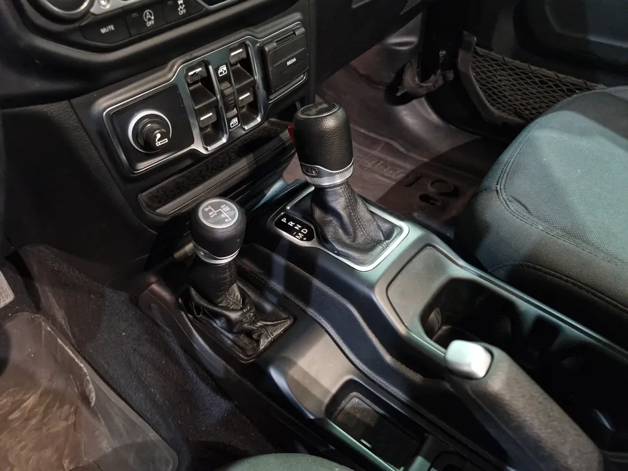 2021 Jeep Wrangler انلمتد سبورت 
