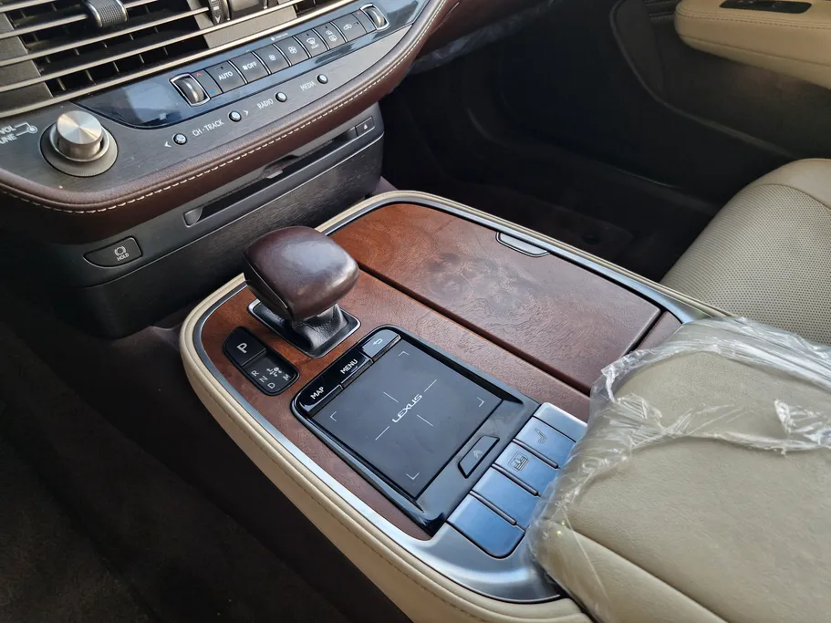 2018 Lexus LS 500 
