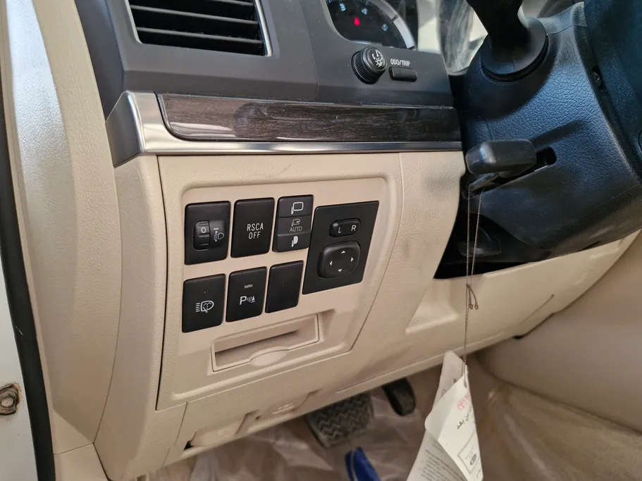 2020 Toyota Land Cruiser GXR Grand Touring 