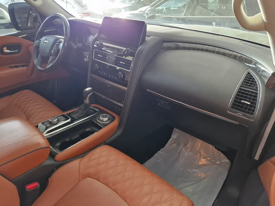 2024 Nissan Patrol Platinum 