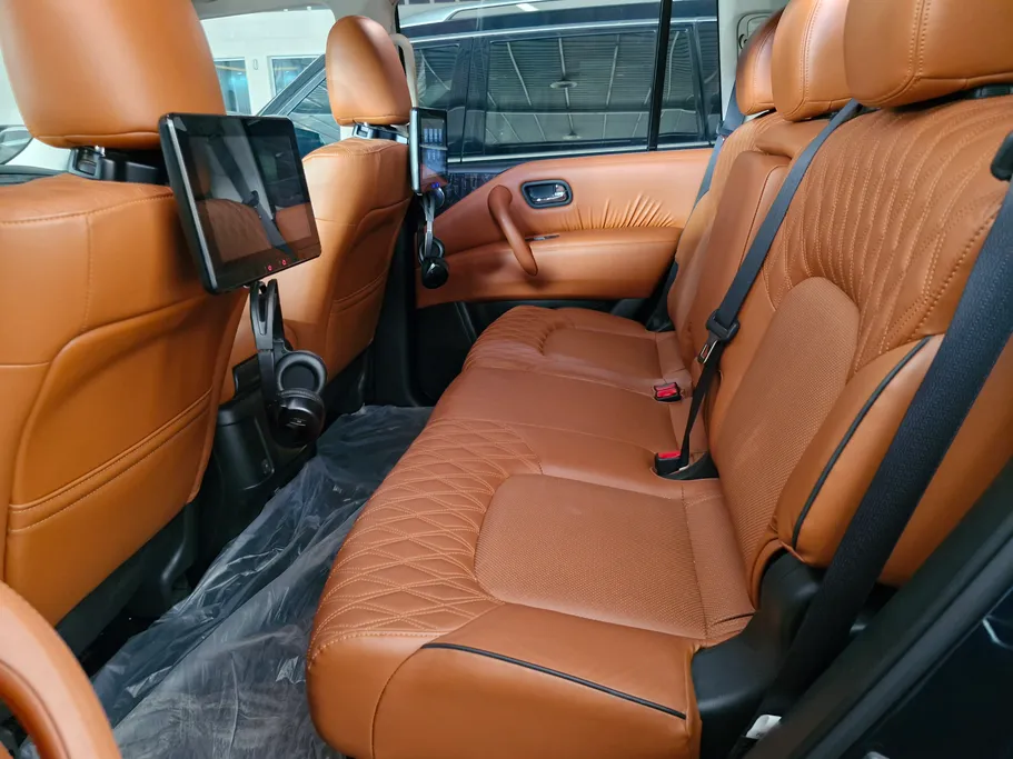 2023 Nissan Patrol Platinum 