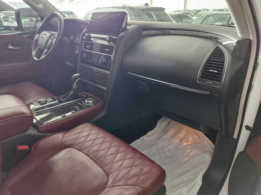 2022 Nissan Patrol Platinum 