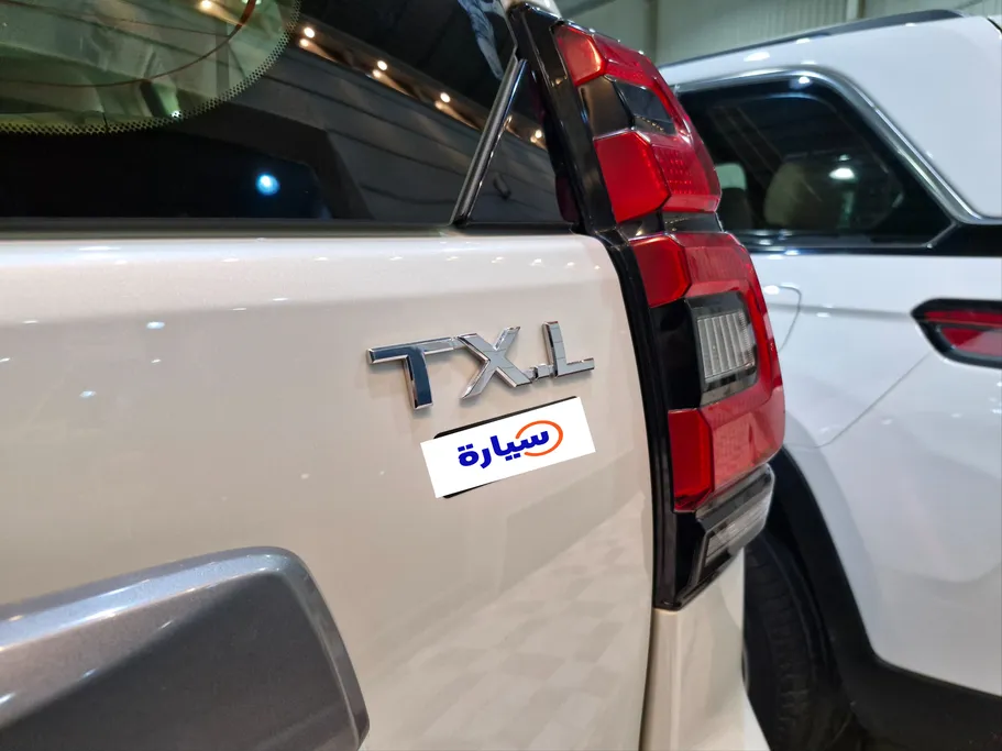 تويوتا برادو TXL 2023 