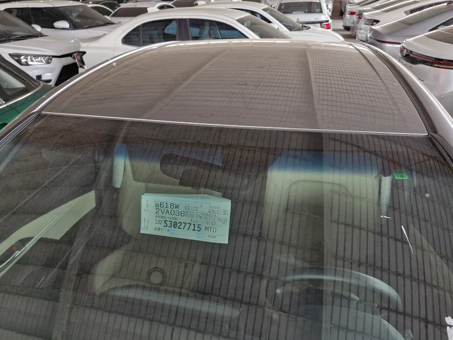 2025 Toyota Camry  E HEV 
