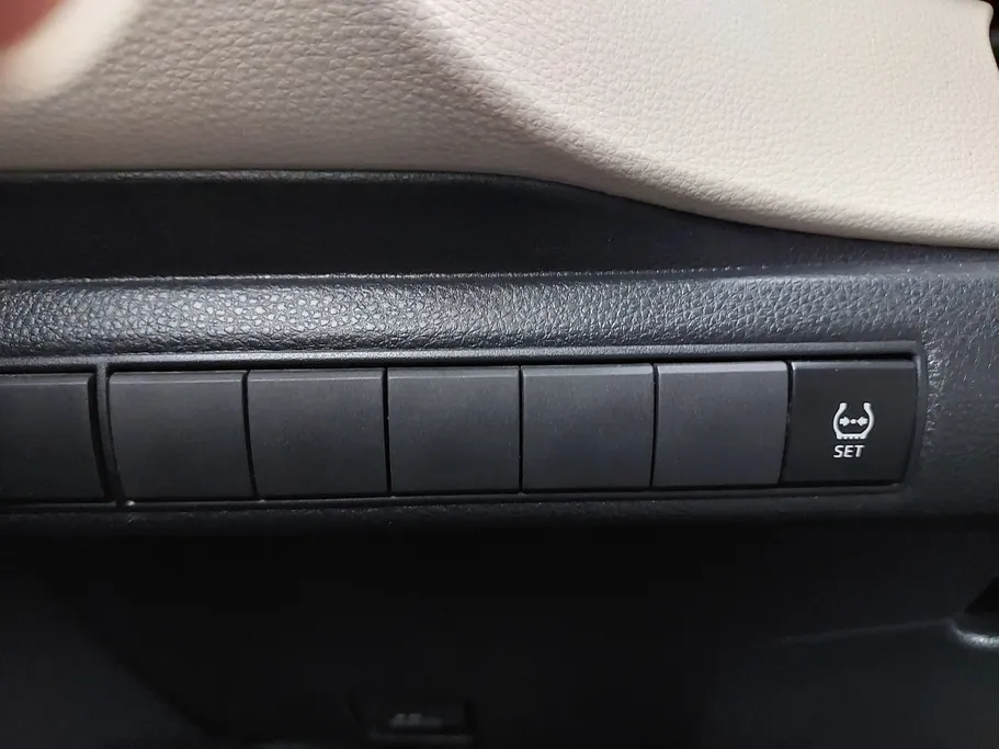 2020 Toyota Corolla XLI 