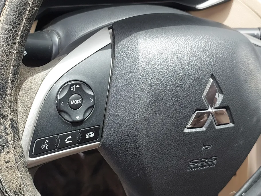 2023 Mitsubishi XPANDER HL 