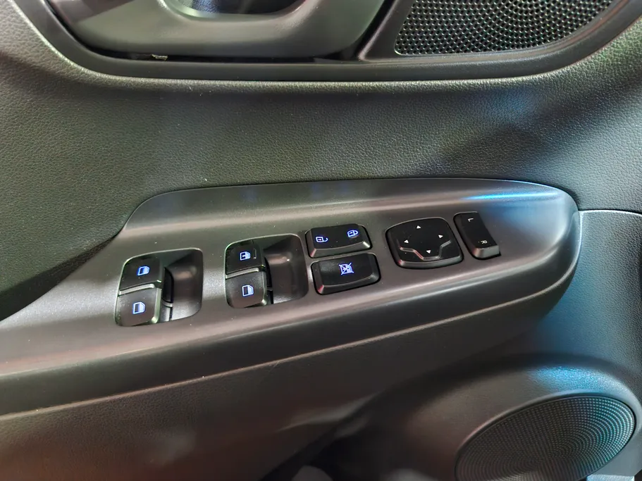 2022 Hyundai Kona SMART 