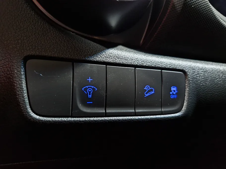 2022 Hyundai Kona SMART 