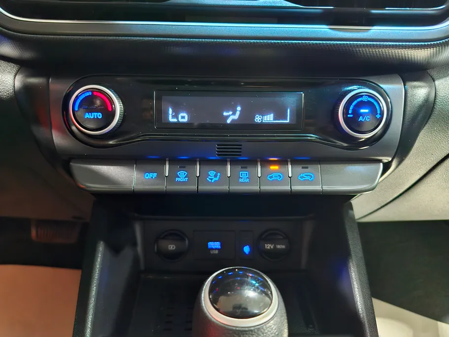 2022 Hyundai Kona SMART 