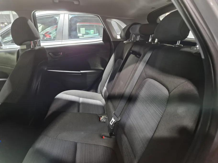 2022 Hyundai Kona SMART 