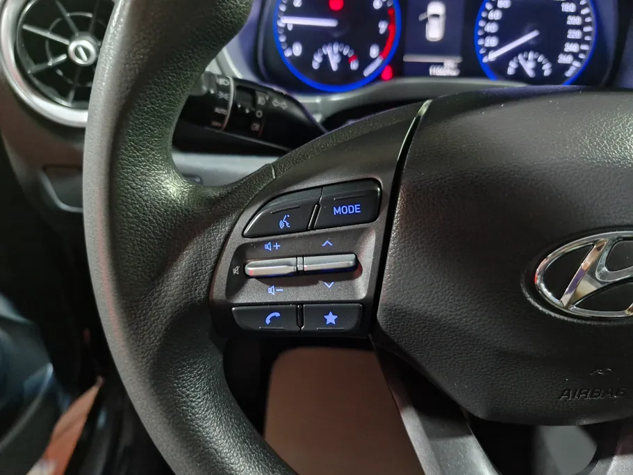 2022 Hyundai Kona SMART 