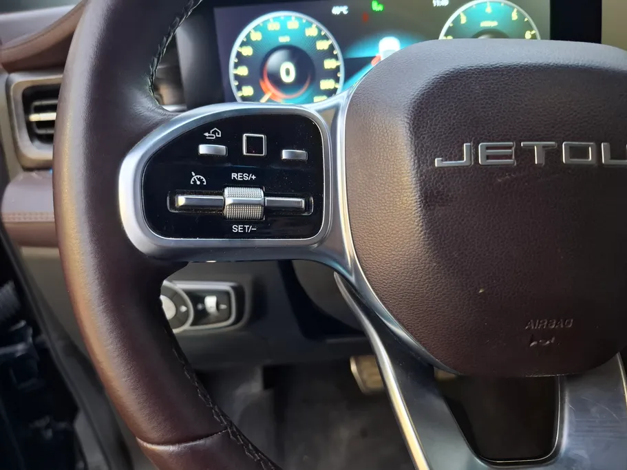 2023 Jetour X90 Plus Luxury 