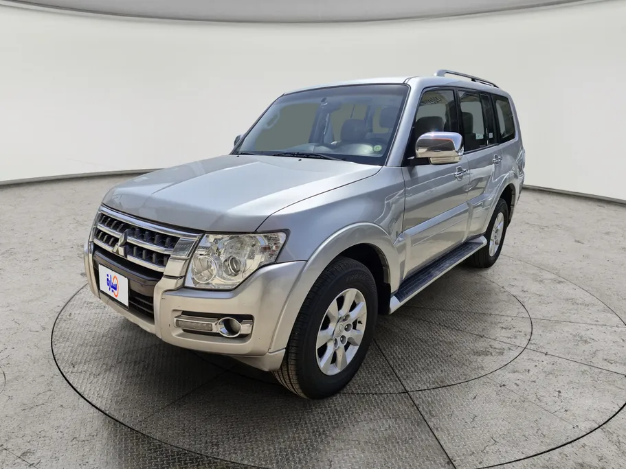 2020 Mitsubishi Pajero GLS 4Doors 