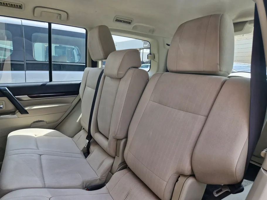 2020 Mitsubishi Pajero GLS 4Doors 