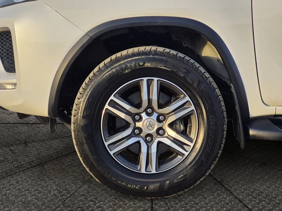 2022 Toyota Fortuner GX2 4x4 
