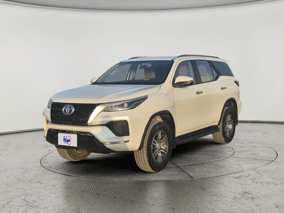 2022 Toyota Fortuner GX2 4x4 