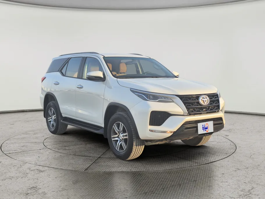 2022 Toyota Fortuner GX2 4x4 