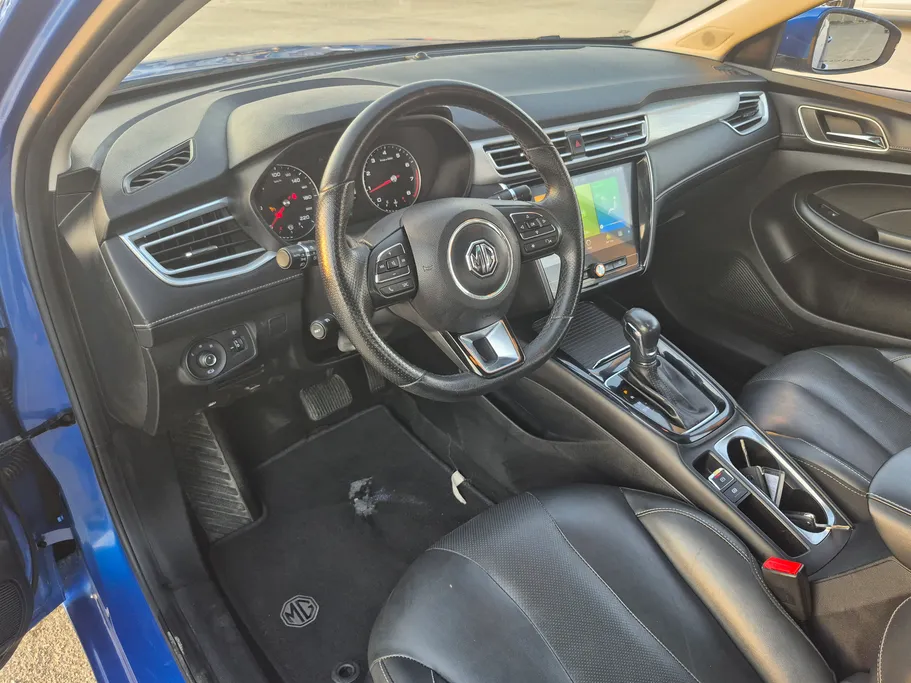 2022 MG 5 LUX 