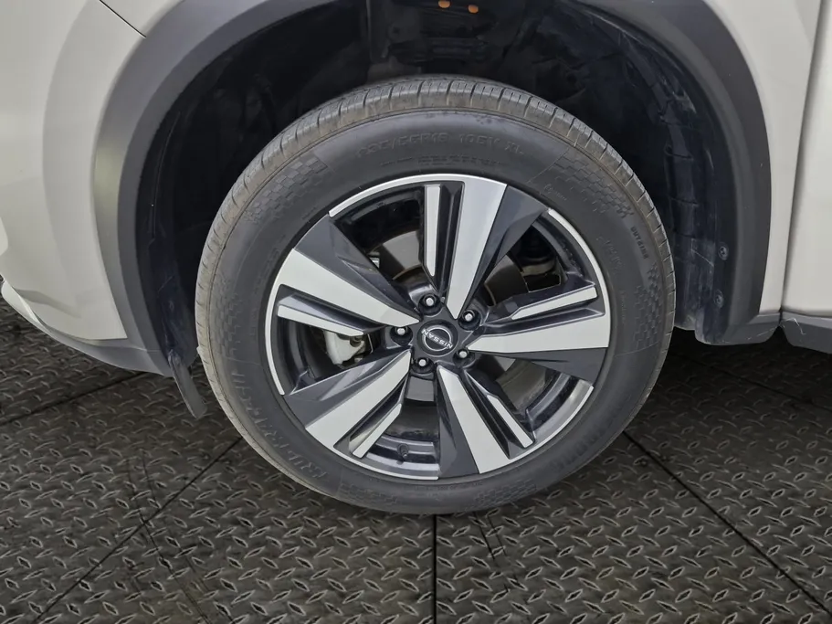 2023 Nissan Xtrail SL 