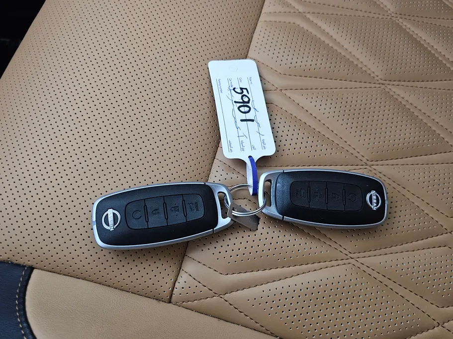 2023 Nissan Xtrail SL 