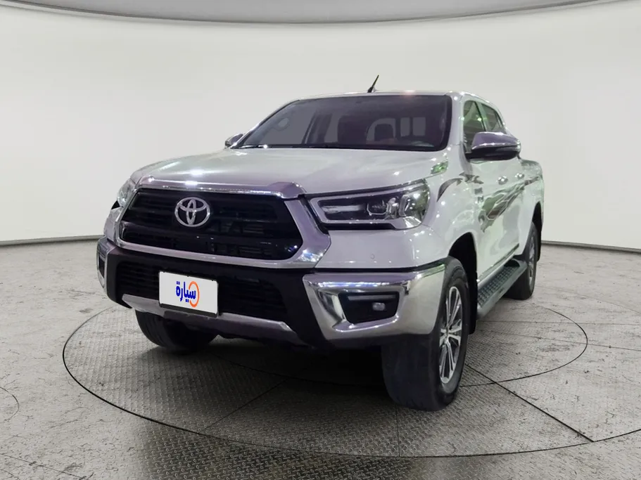2023 Toyota Hilux SGLX 4X4 AT DSL 